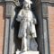 Le statue dei re di Napoli